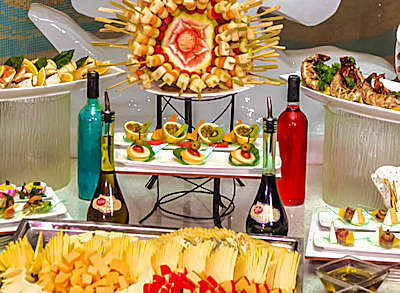 Lunch in the Main Dining Room