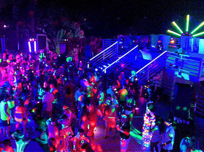 DJ Cerino Brings the Music for the Upper Deck Pool Party